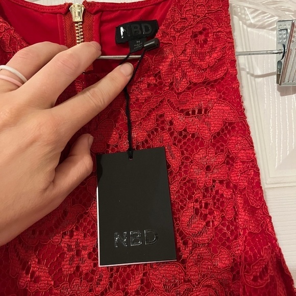 NBD NWT ‘Brianna’ Lace Body Con Cocktail Dress sz M - Picture 6 of 6